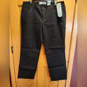 NWT Womens Faded Glory Black Jeans, 14 Petite, Straight Leg Eased